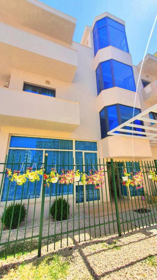 Vila Vera Durrës Kültér fotó